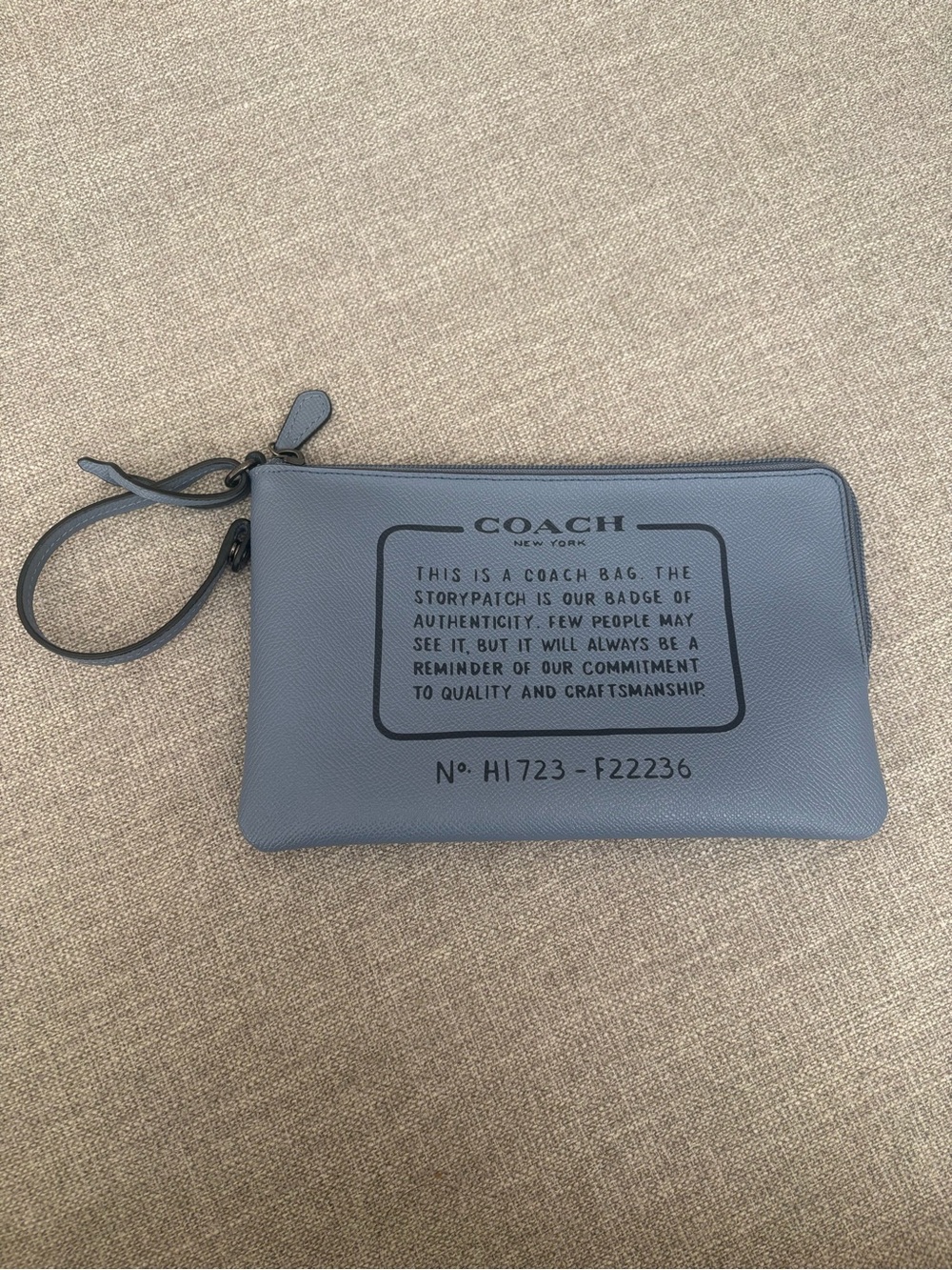 Coach Light Blue Leather Storypatch Wristlet Pouch Detachable Strap